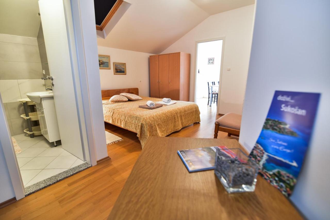 Nena Appartement Sukošan Buitenkant foto
