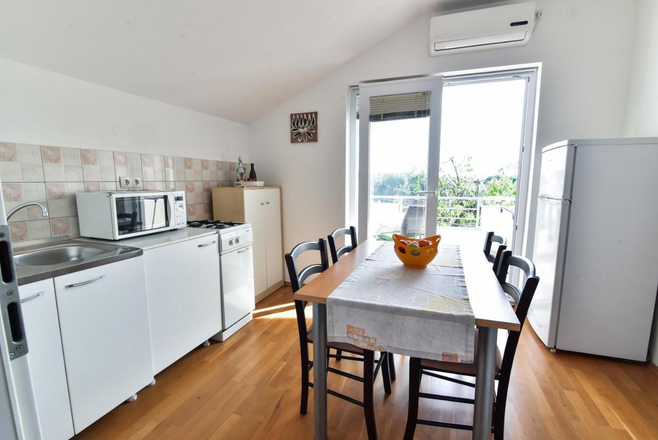 Nena Appartement Sukošan Buitenkant foto