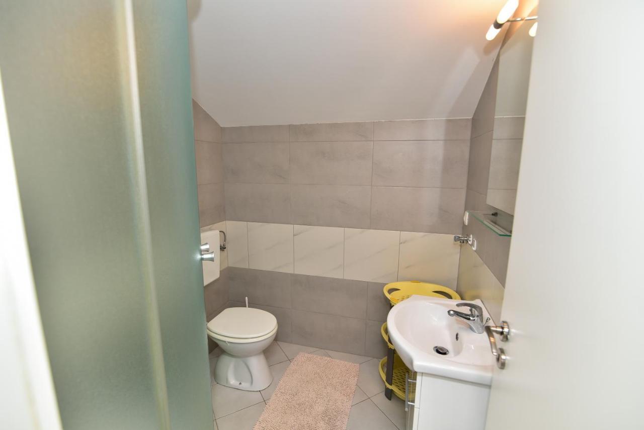 Nena Appartement Sukošan Buitenkant foto