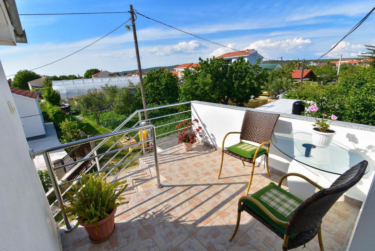 Nena Appartement Sukošan Buitenkant foto